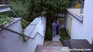 Fater lerendezi a tini spinét