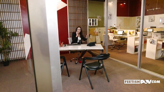 Its POV - Chanel Preston a szőrös muffos milf