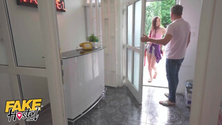 Fake Hostel - Tini csajok megrakva rendesen