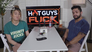 Hot guys fuck - a japán hölgyemény nagyon örül a méretes fasznak