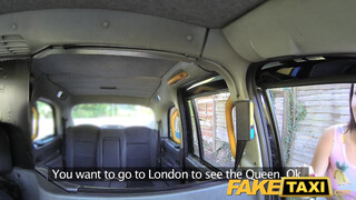 FakeTaxi - Latin picsa szexel a taxissal