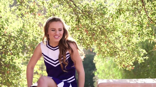 Jillian Janson a dögös pici sulis hölgyemény