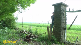 Mature NL - Francia házastárs hátsó bejáratba rakva