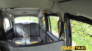 Fake Taxi - Eva Johnson szereti a méretes pélót