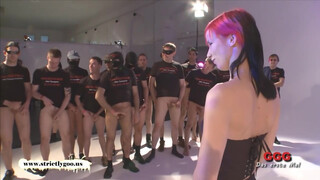 German Goo Girls - vörös csaj rettenet sok adag gecit kap