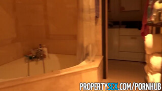 PropertySex - szexy fekete ingatlanos és a vásárló