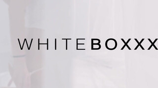 WhiteBoxxx - hatalmas picsájú kisasszony reggel is akar kúrni
