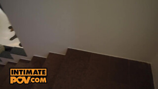 POV - Shalina Devine a dögös román milf