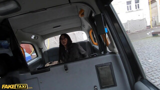 Fake Taxi - Mali Ubon a dögös kolumbiai kiscsaj