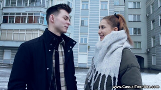 Casual Tini Szex - Iris Kiss Kiss a cuki pici orosz tini