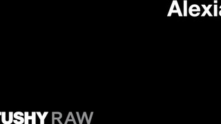 TUSHYRAW - Alexia szűk ánuszba megrakva