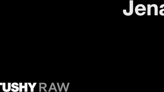 TUSHYRAW - Jena durván hátsó bejáratba kefélve
