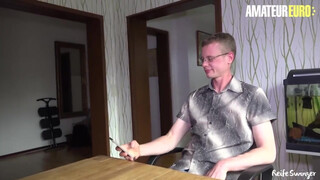 REIFESWINGER - Német milf fiatal krapekkal szexel