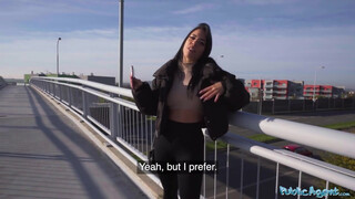 Public Agent - Megan Fiore a gyönyörű brazil hölgyemény