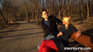 Private com - Zlata Shine a dögös hatalmas cickós milf