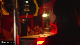 Deeper - Lulu és Kimmy néger hapsival dugnak