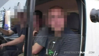 PrivateBlack - Mazel a hatalmas csöcsű angol mami