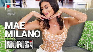 MOFOS - Mae Milano pinája megdugva durván